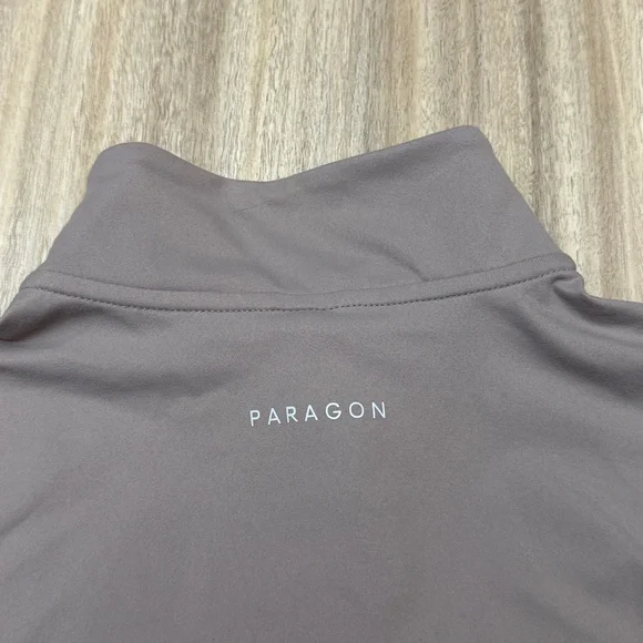 Paragon Fitwear quarter zip long sleeve jacket size medium in tan / taupe color - Picture 5 of 8